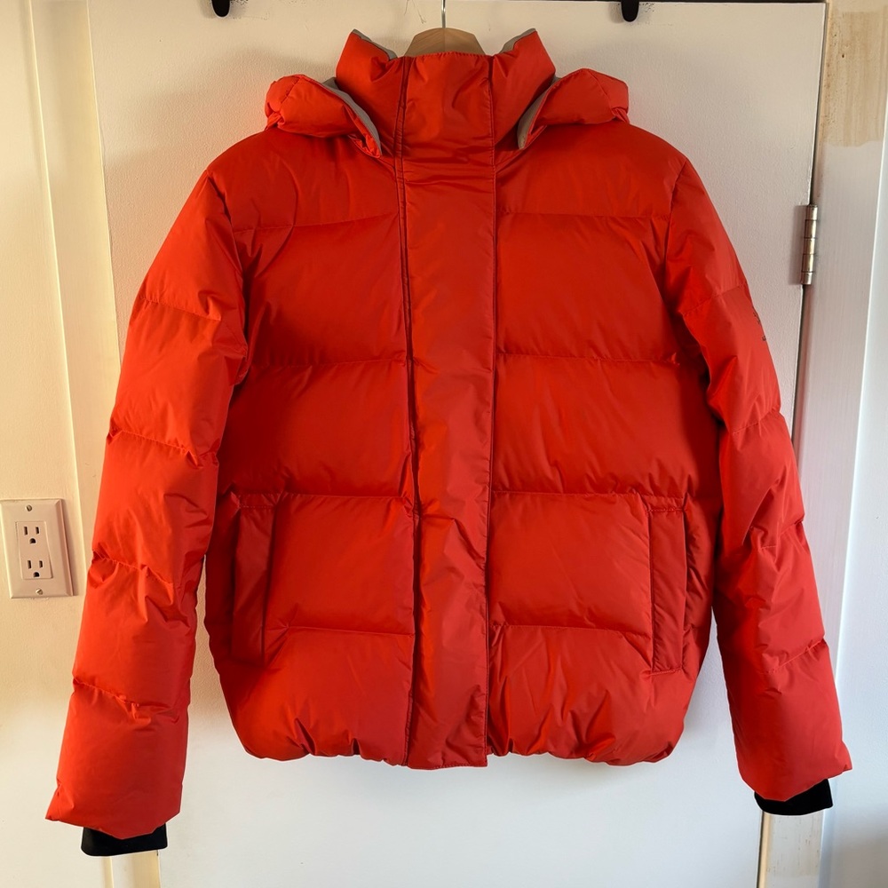 Audvik - FOSFO SHORT - Women's down puffer jacket - Orange - Small